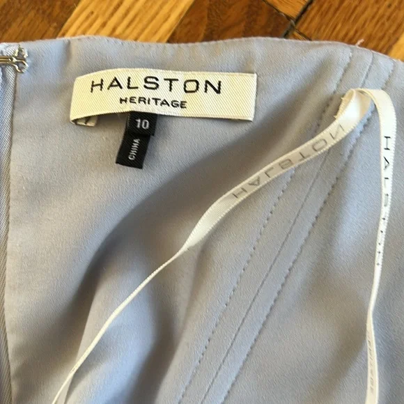 Halston Heritage Baby Blue Sleeveless Column Gown Sz 10 EUC - Picture 6 of 9